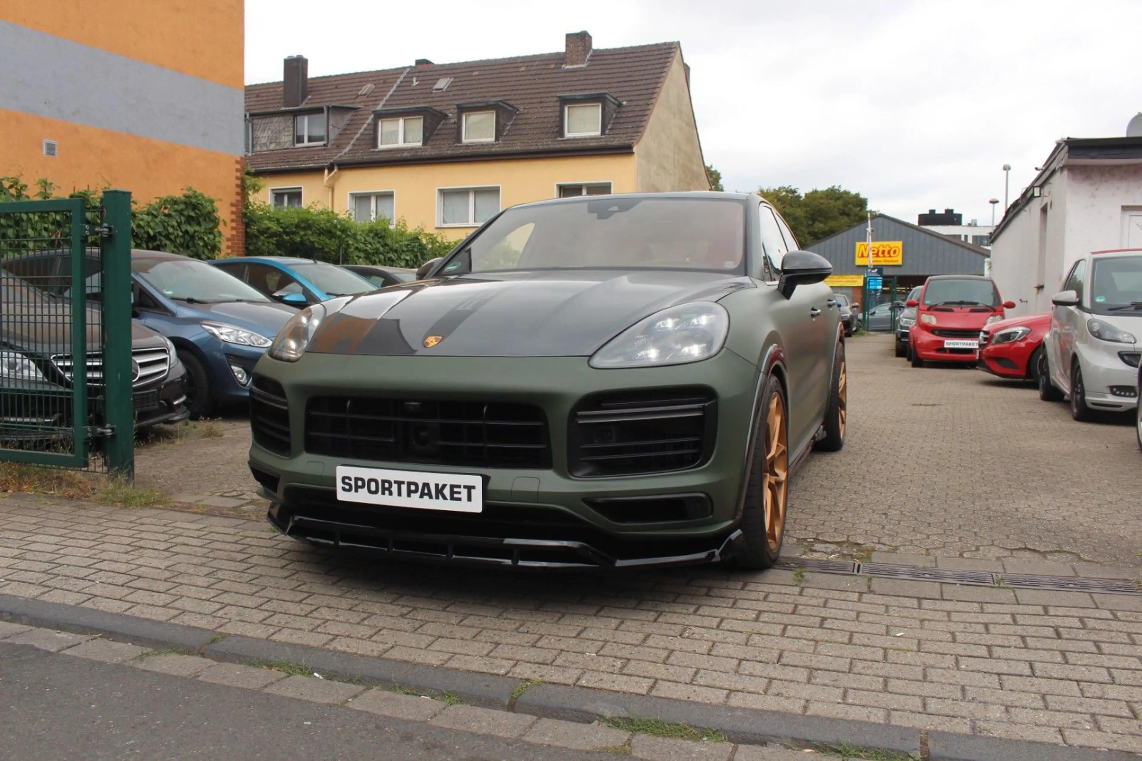 Porsche Cayenne Coupe Turbo S E-Hybrid/CARBON/2.HD/VOLL — photo 4