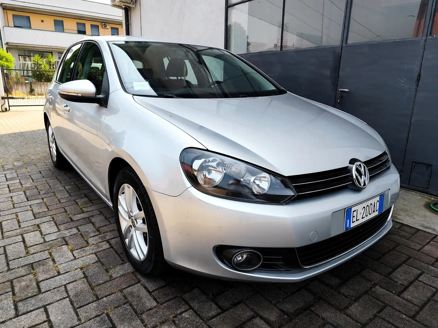 Volkswagen Golf Golf 5p 2.0 tdi Highline 140cv Grigio - 1