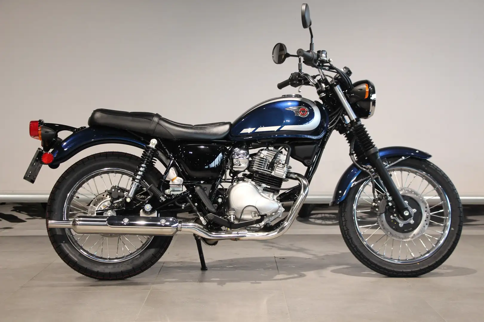 Kawasaki W 230 Noir - 1
