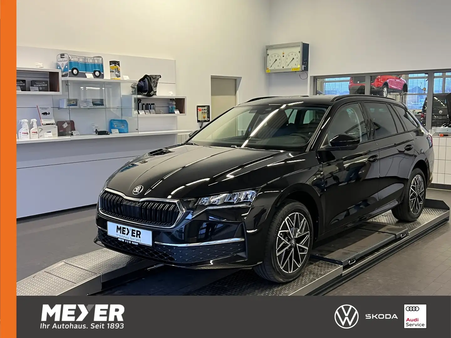 Skoda Octavia Combi TOUR 2.0 TDI DSG *AHK, Travel Assist, ACC* Noir - 1