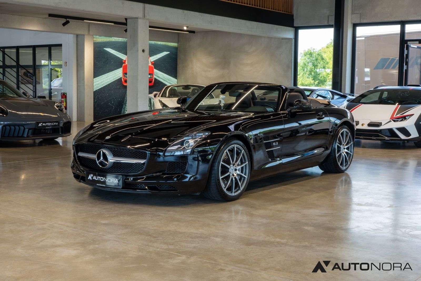 Second hand Mercedes Benz Sls Amg 