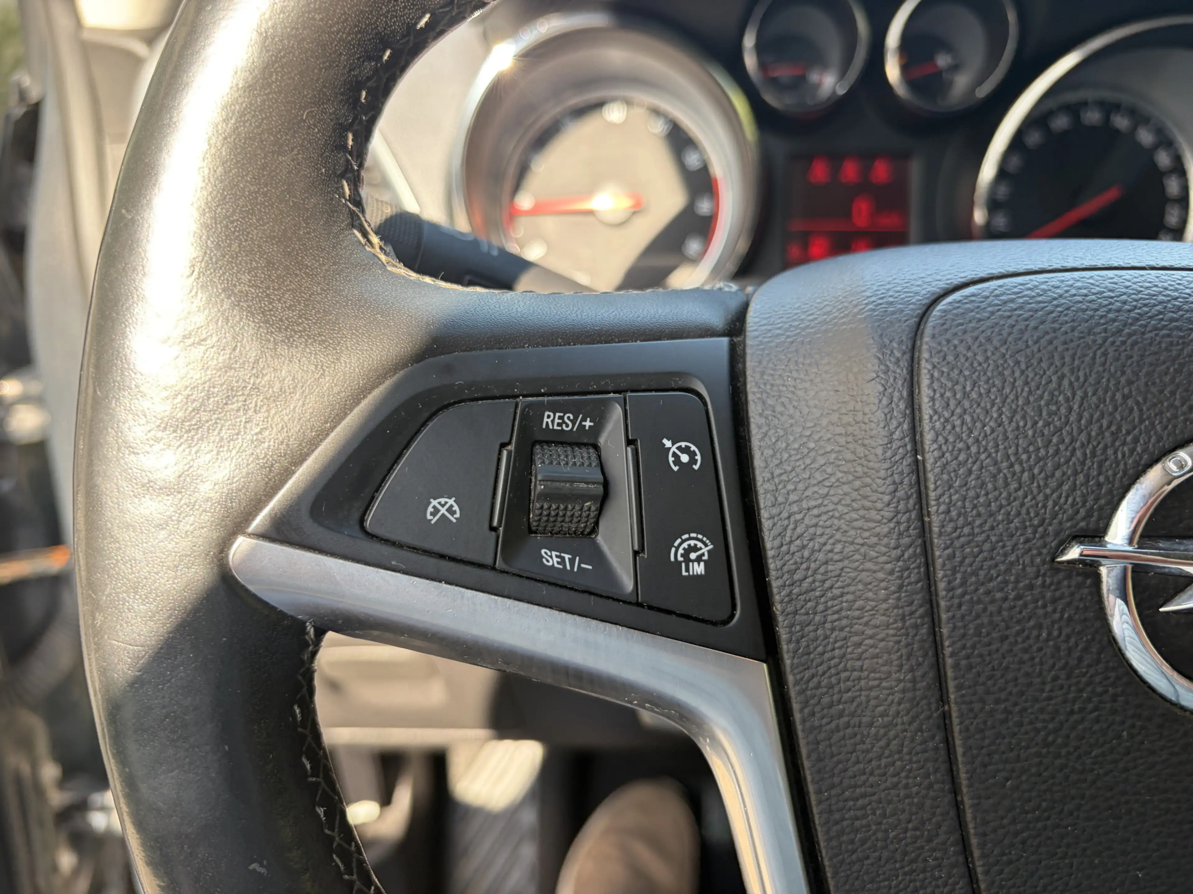 Opel Mokka 1.4 T Innovation / AUTOMAAT / LEER / NAVI / CRUISE — photo 14
