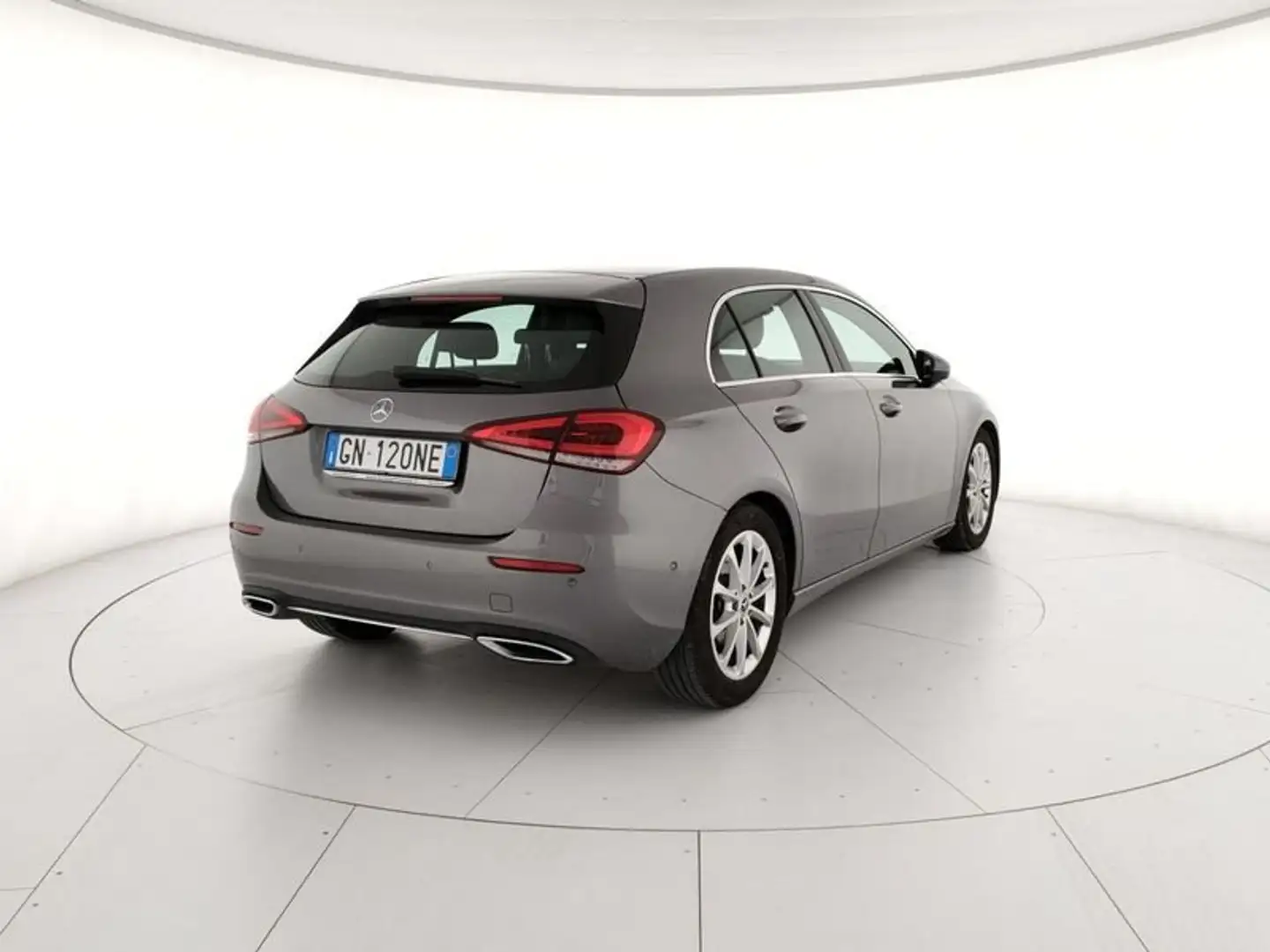 Mercedes-Benz A 200 A 200 Premium auto Grigio - 2