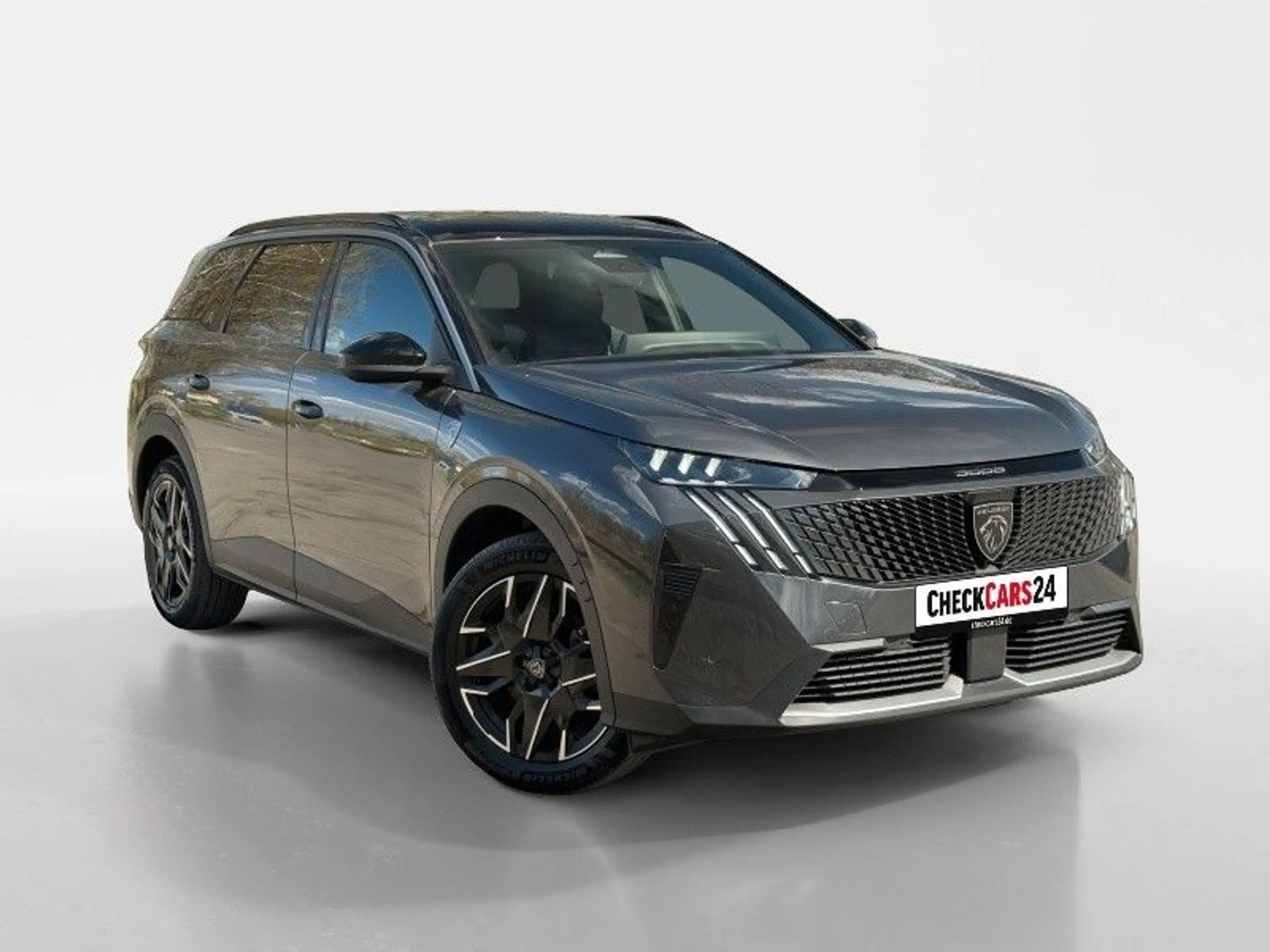 Peugeot 5008 Hybrid 145 GT