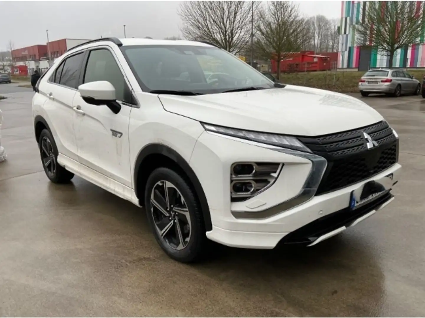 Mitsubishi Eclipse Cross Plus Select Black Hybrid 4WD 2.4 MIVEC PHEV EU6d S Weiß - 2