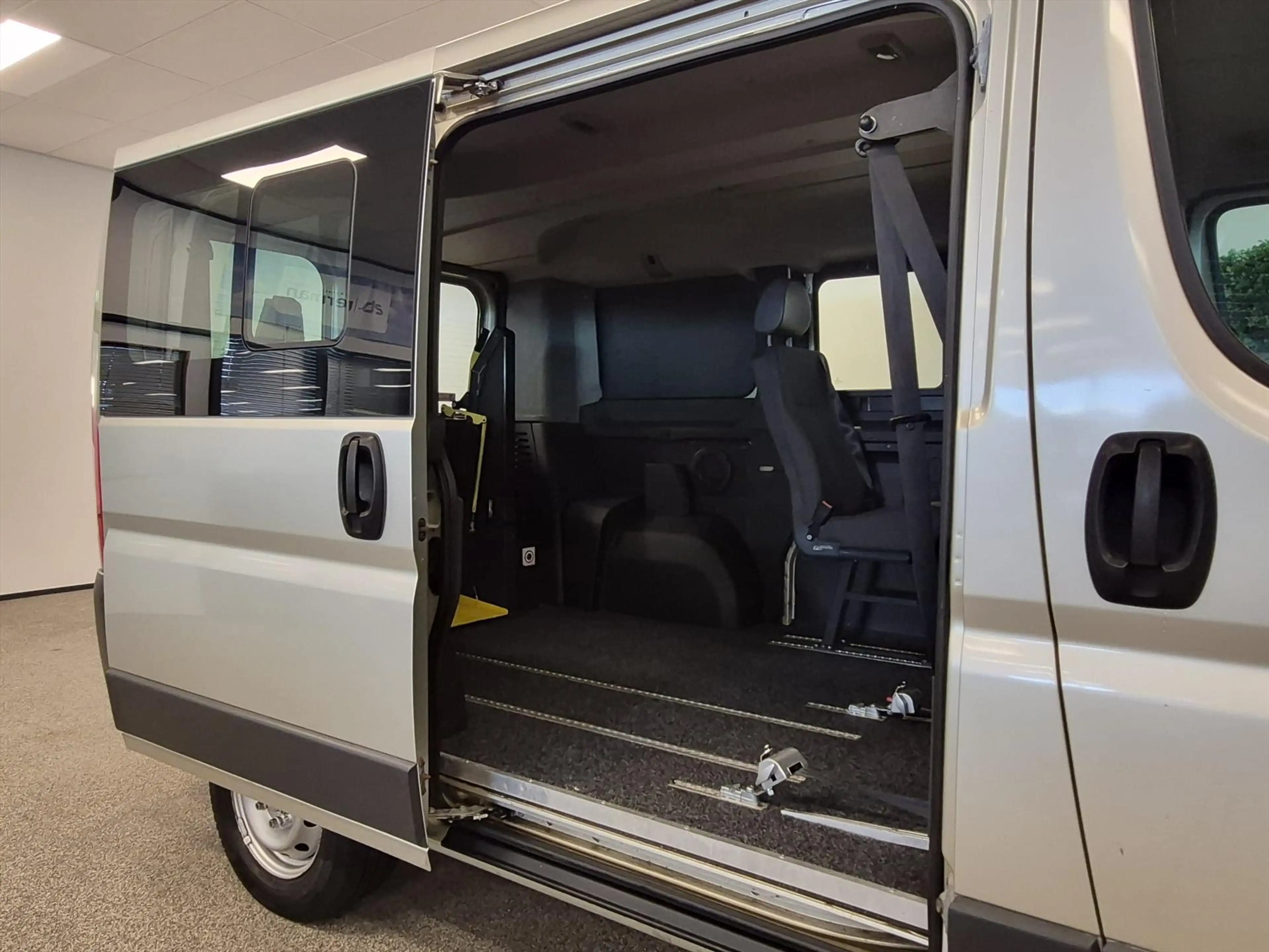 Citroen Jumper L1H1 2+1 Rolstoel Bijrijder — photo 17