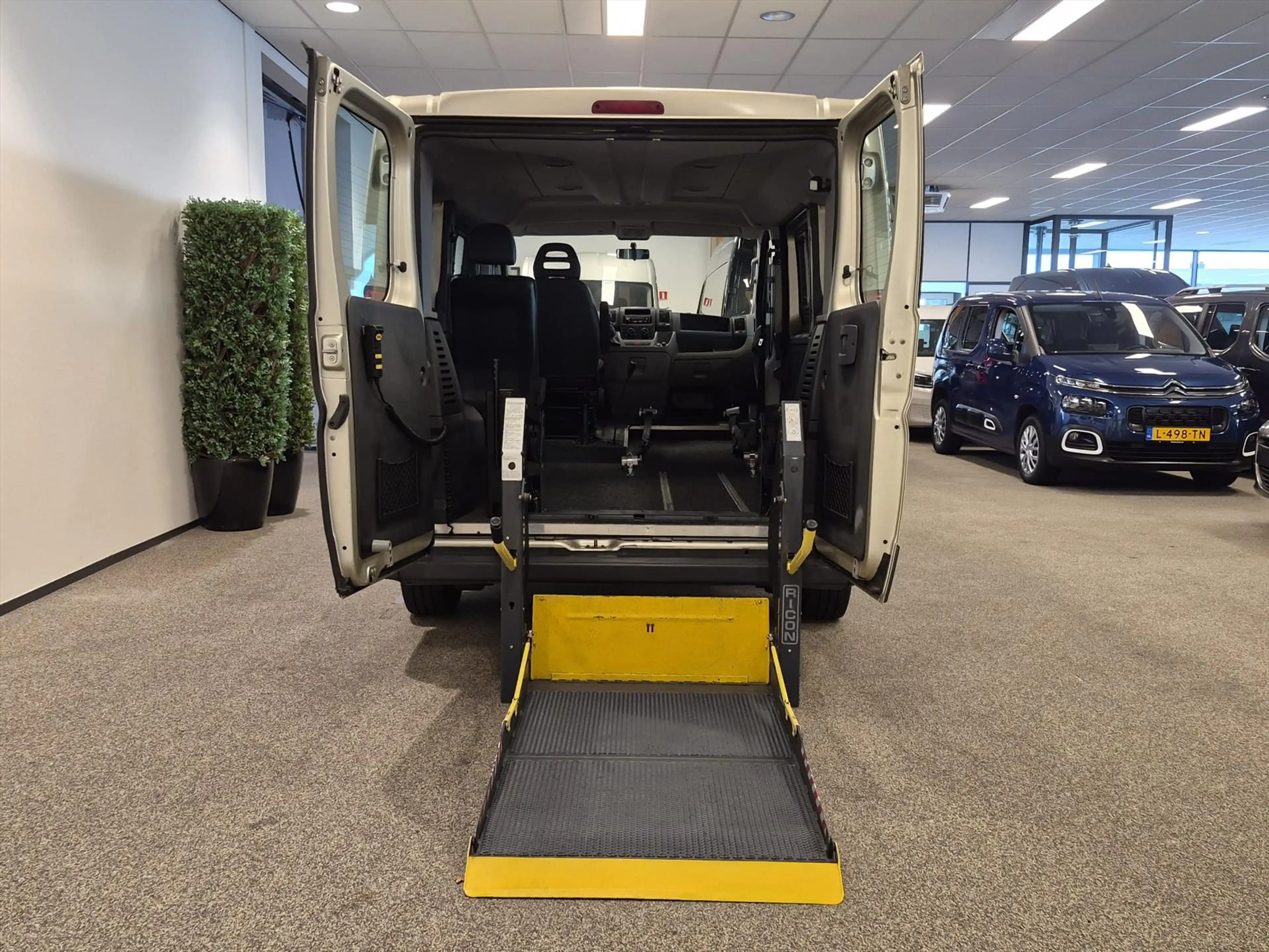 Citroen Jumper L1H1 2+1 Rolstoel Bijrijder — photo 5