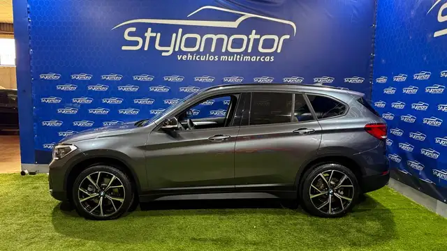 BMW X1 view 14