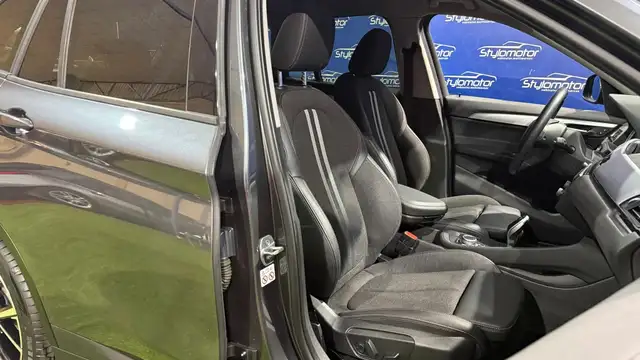 BMW X1 view 19