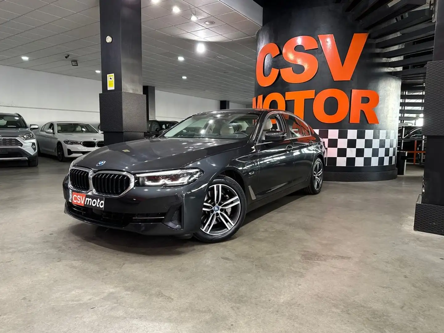 BMW Active Hybrid 5 530iA Czarny - 2