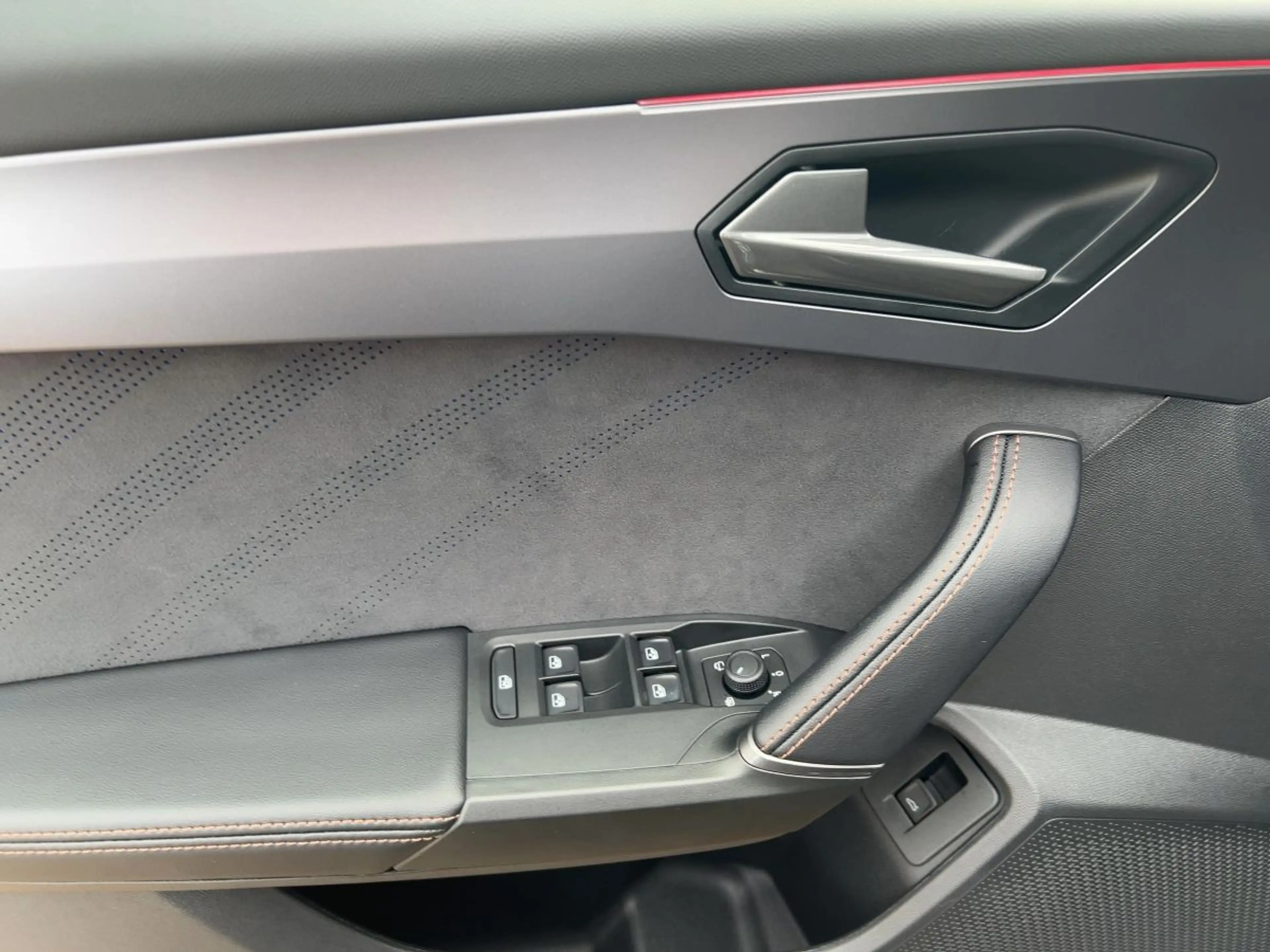 CUPRA Formentor VZ 2.0 TSI DSG Matrix AHK — photo 11
