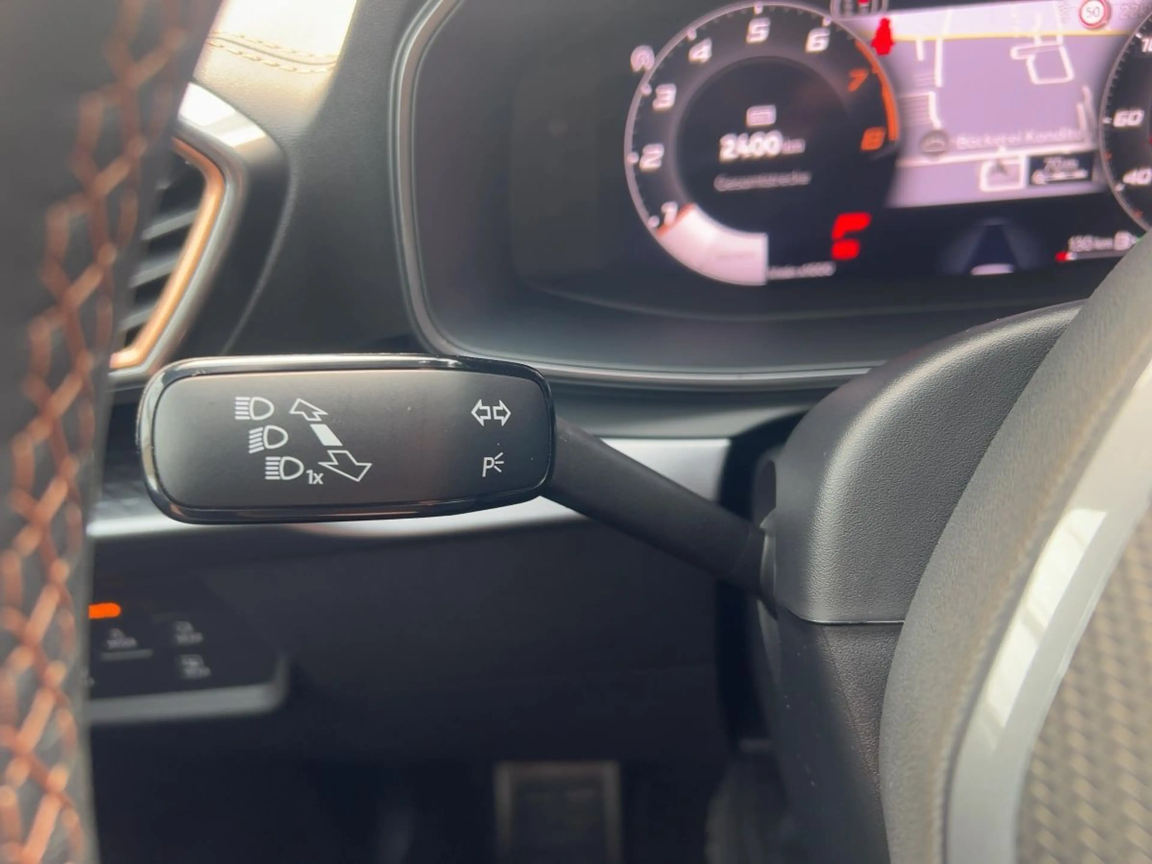CUPRA Formentor VZ 2.0 TSI DSG Matrix AHK — photo 13