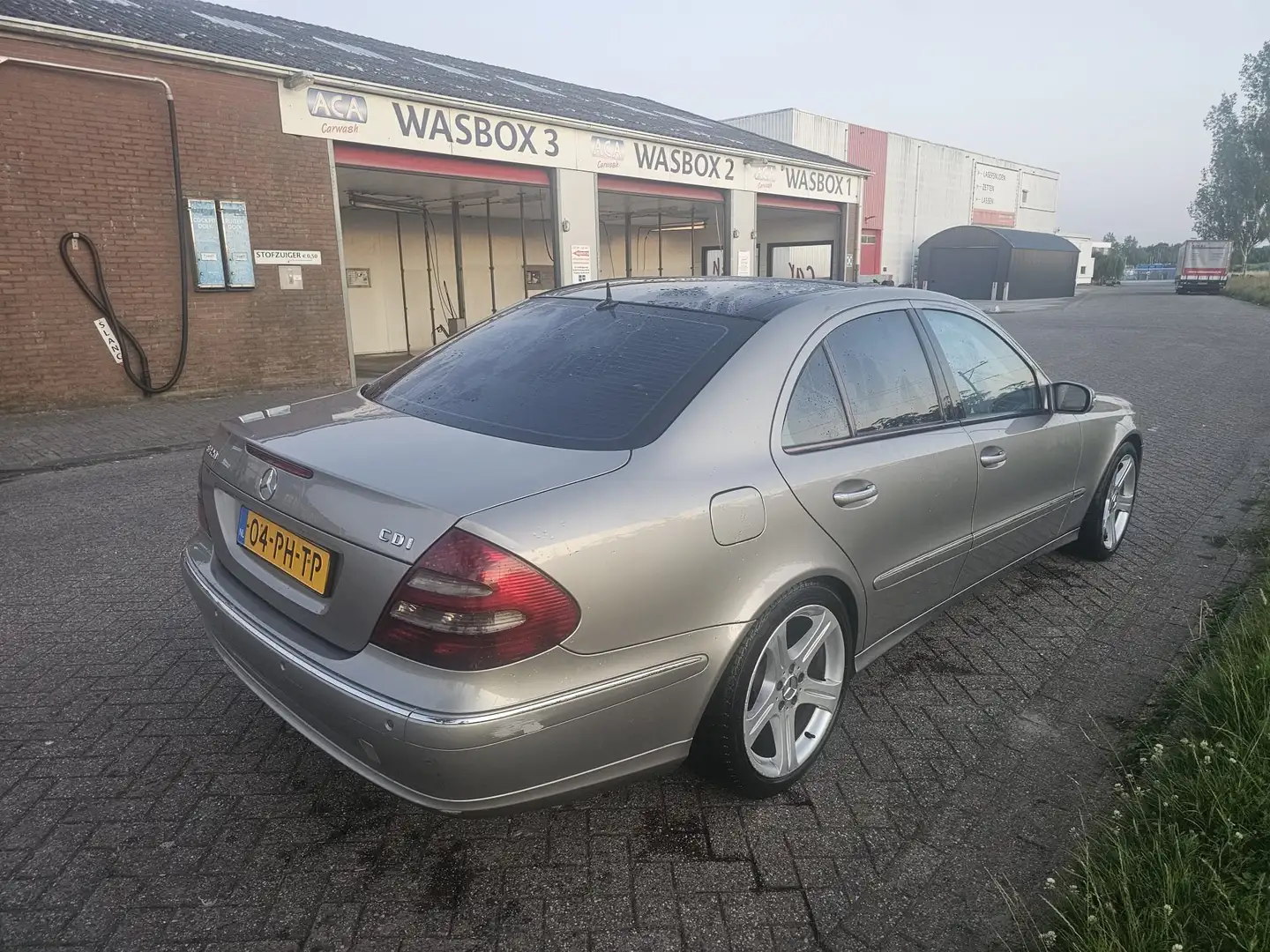 Mercedes-Benz E 320 E 320 Avantgarde Beige - 2