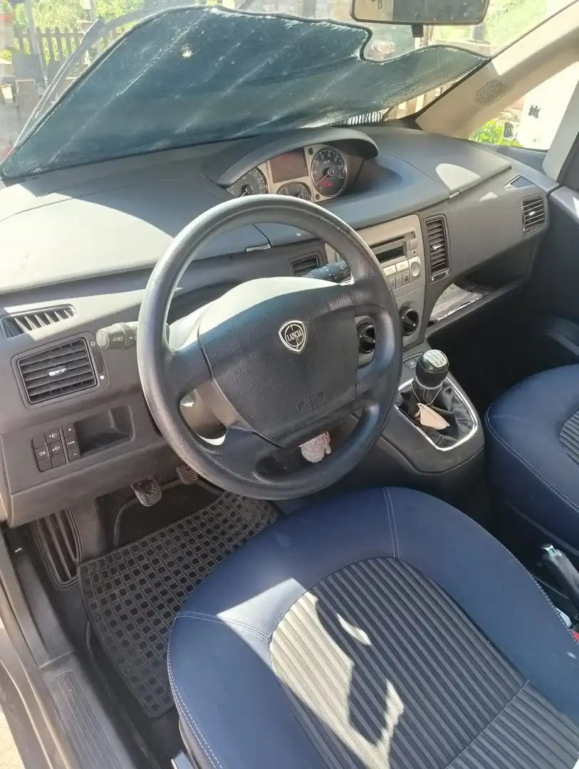 Lancia MUSA Musa 1.3 mjt Oro 90cv siva - 1