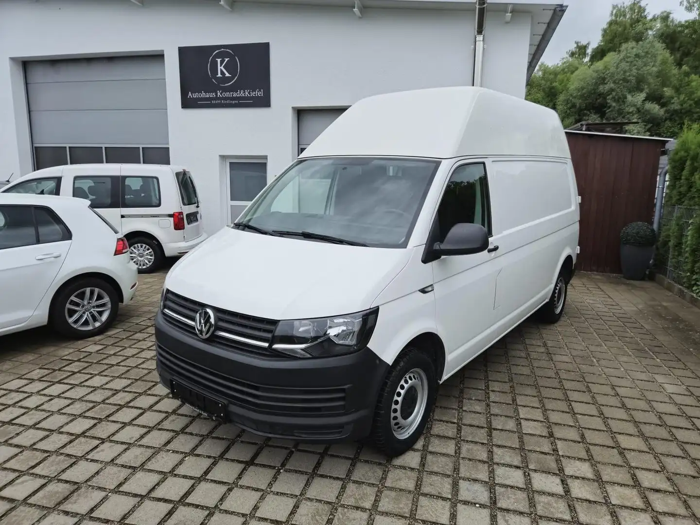 Volkswagen T6 Transporter Benzin Hochdach LR Standheizung Weiß - 1
