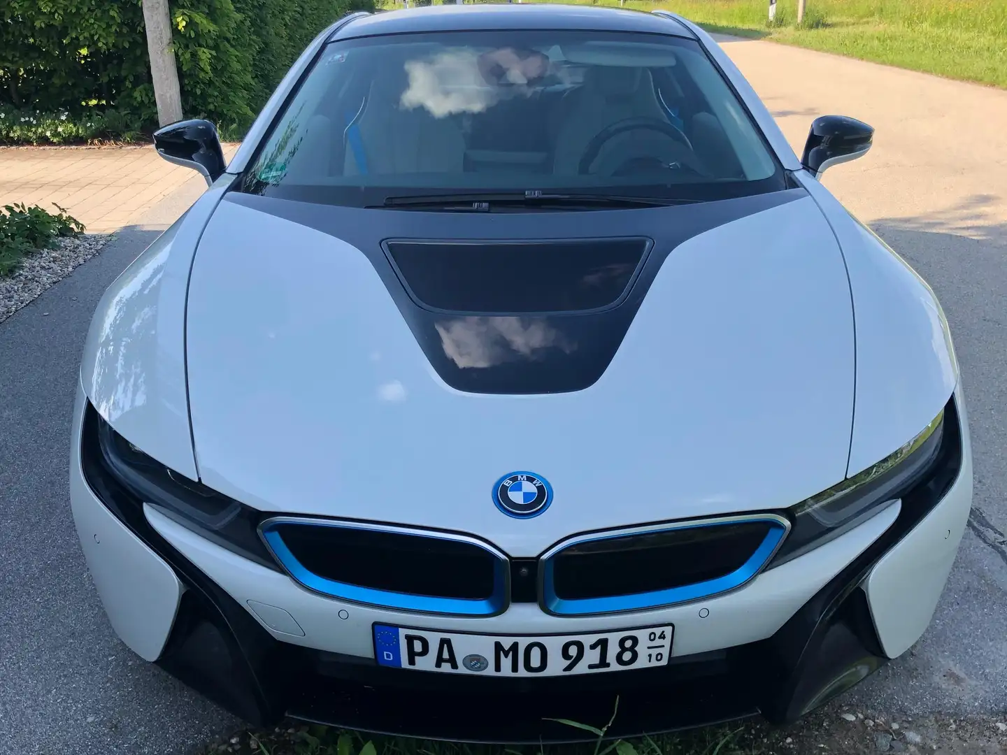 BMW i8 i8 Pure Impulse Weiß - 1
