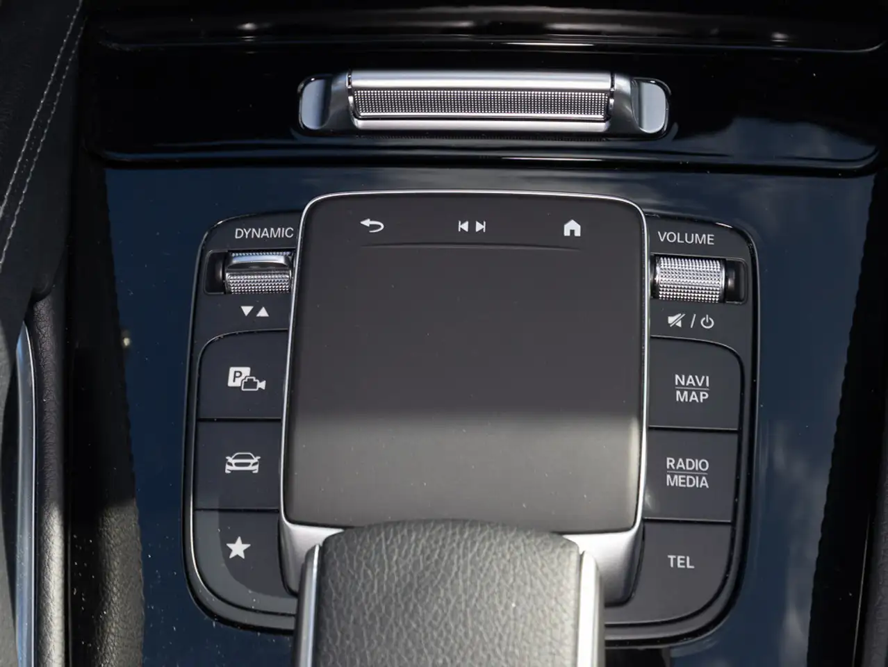 Mercedes-Benz GLE 400 e 4MATIC Pano HUD W-Paket ACC KeyLess 9