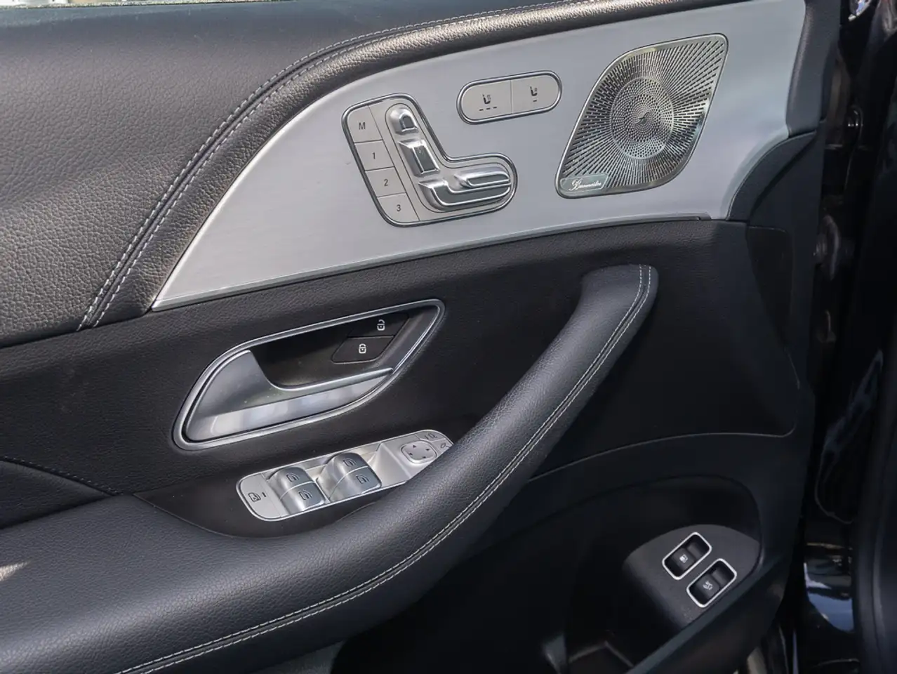 Mercedes-Benz GLE 400 e 4MATIC Pano HUD W-Paket ACC KeyLess 5