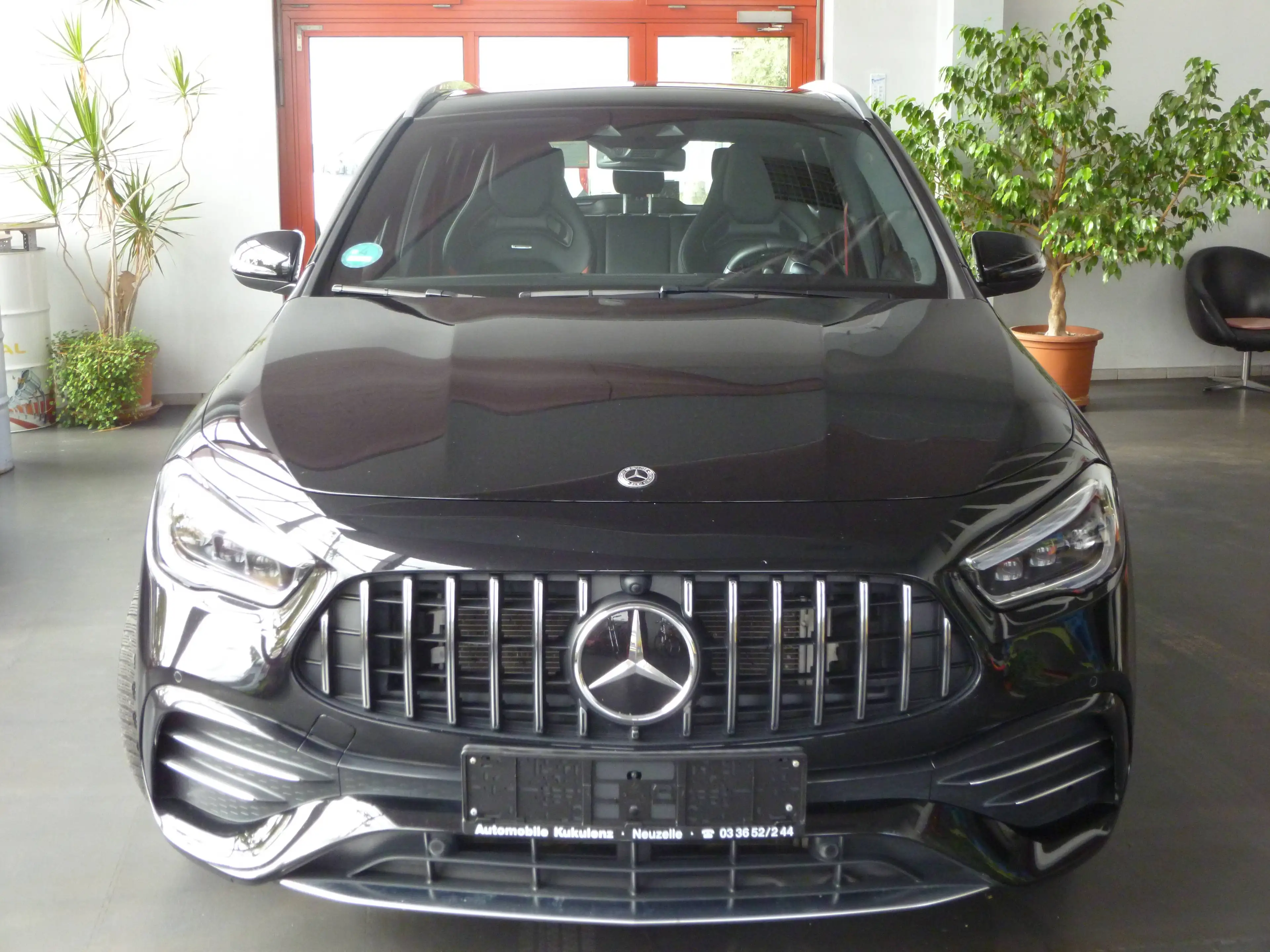 Mercedes-Benz GLA 35 AMG AMG GLA 35 4Matic LED Matrix — photo 2