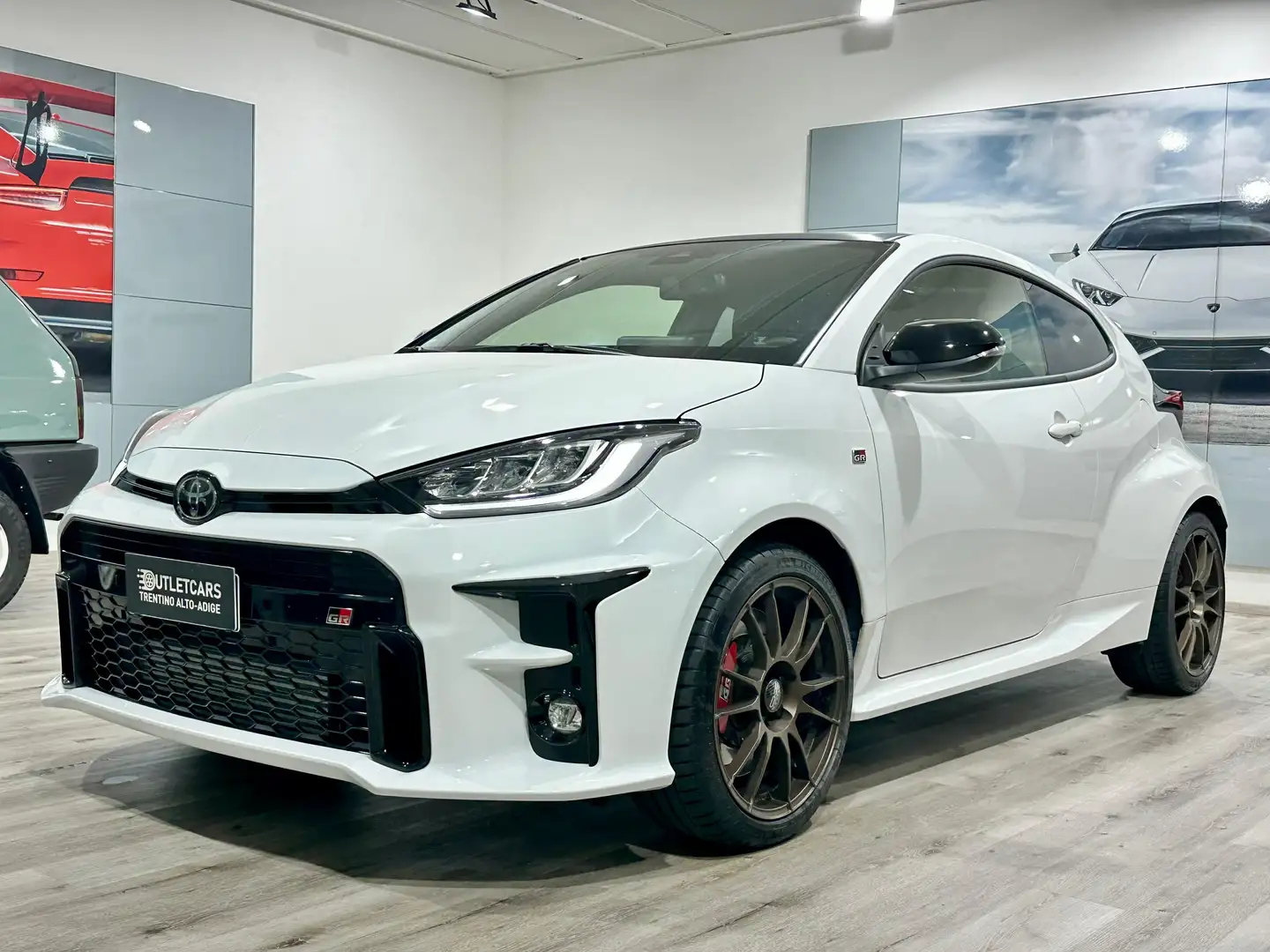 Toyota Yaris GR 1.6 261cv Circuit 4X4 Manuale 15.000km Euro6 Blanc - 1