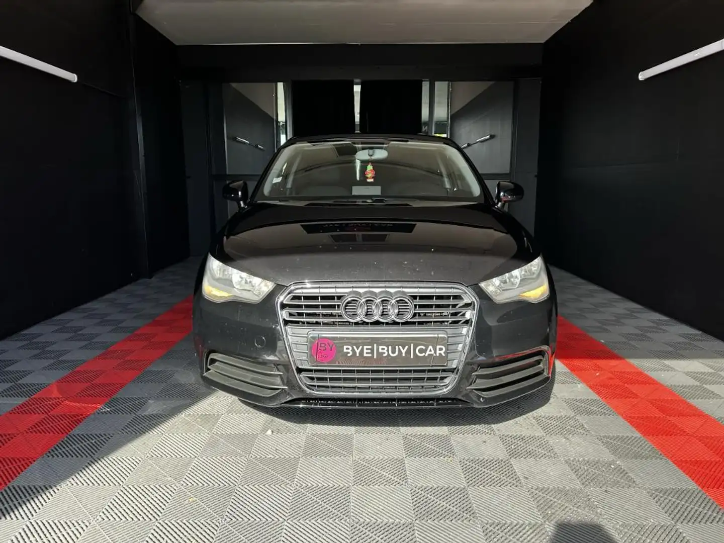 Audi A1 1.2 TFSI  86ch - Garantie 12 mois Noir - 2