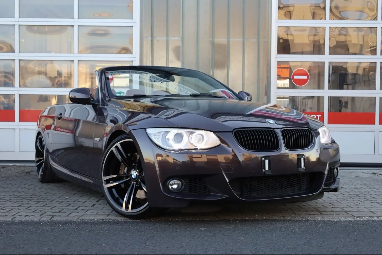 BMW 335 335i Cabrio DKG - 1