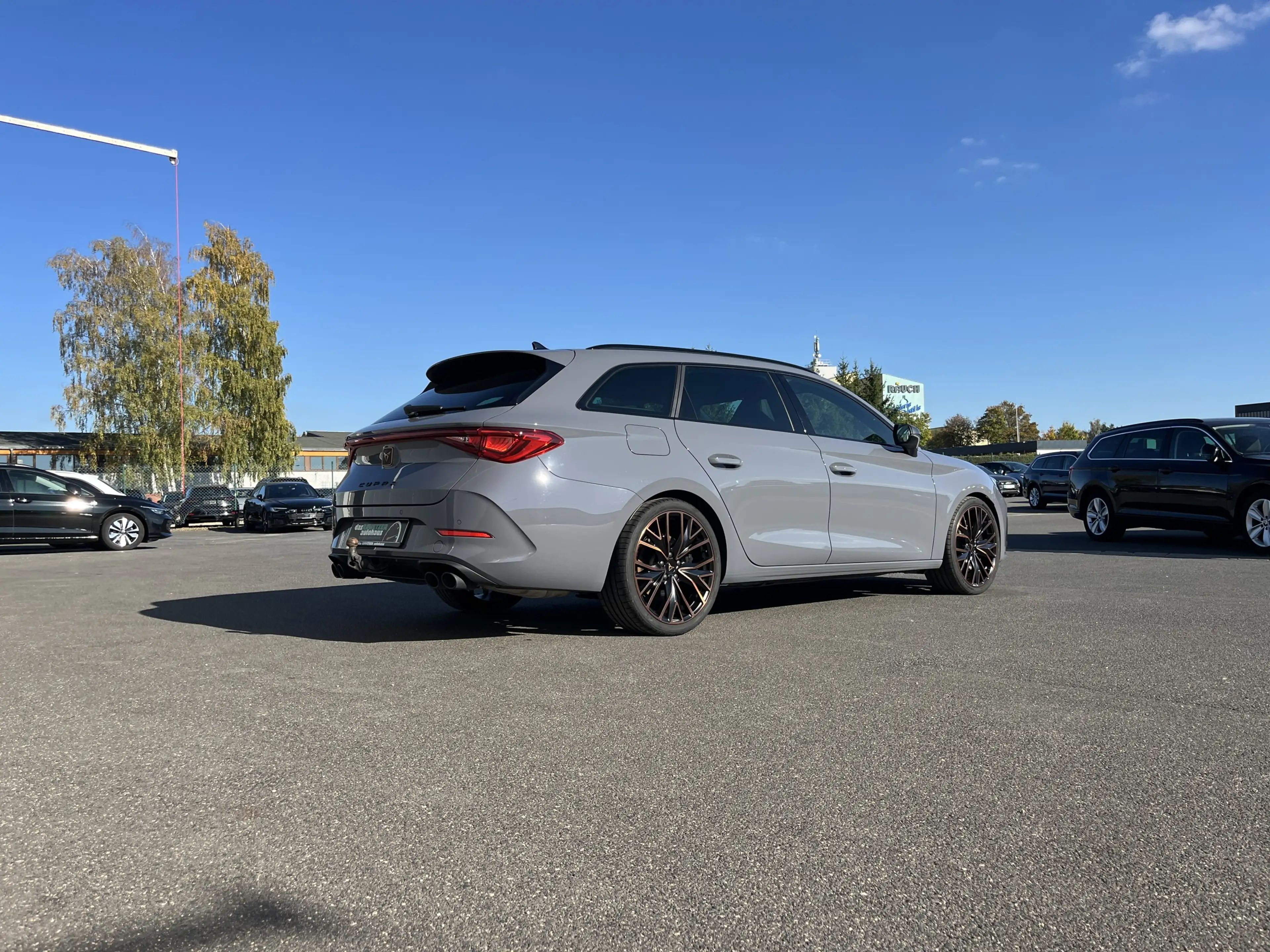 CUPRA Leon SP 2.0 TSI DSG 4Drive VZ 175€ m.20% Anz. AHK Nav — photo 6