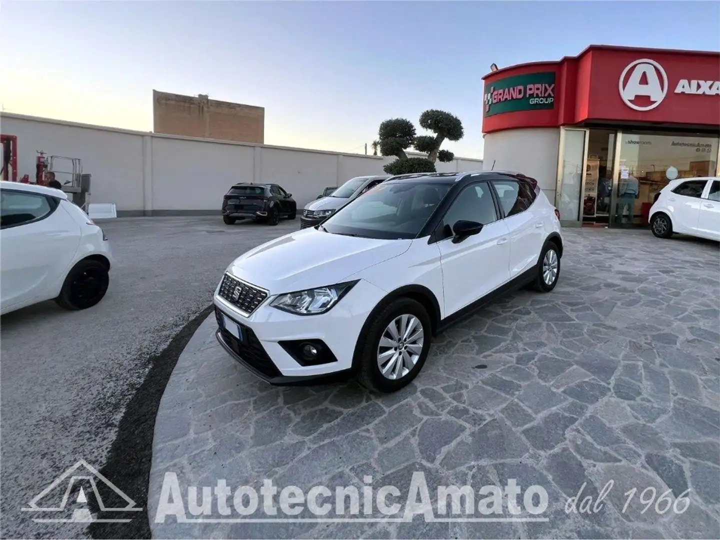 SEAT Arona 1.0 EcoTSI Style Bianco - 2