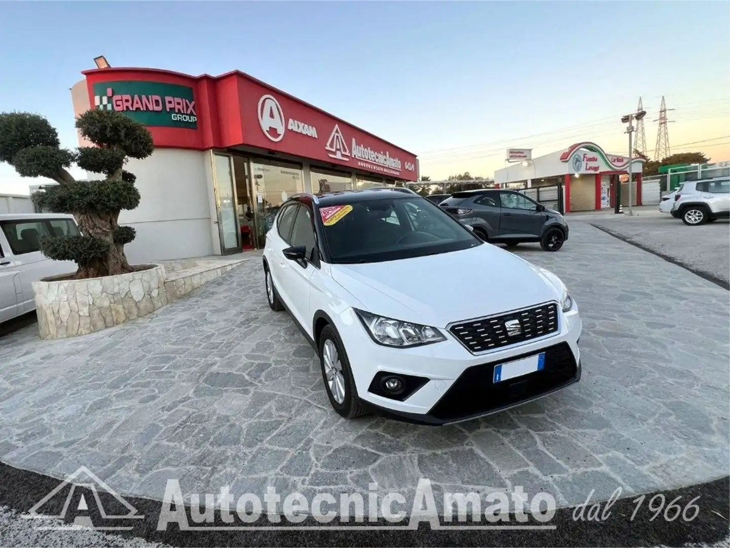 SEAT Arona 1.0 EcoTSI Style Bianco - 1