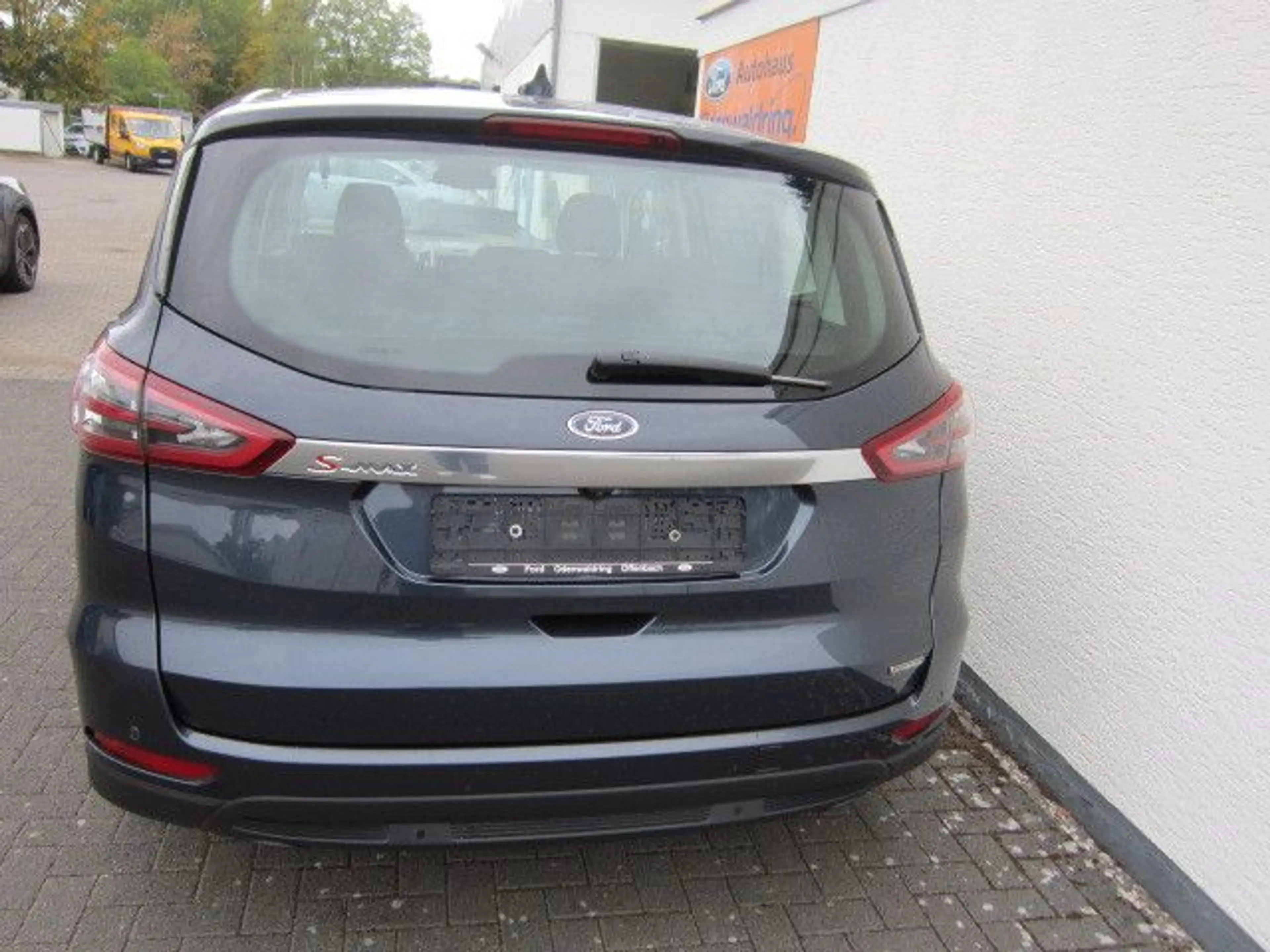 Ford S-Max S-MAX Hybrid Edition 7-Sitze, GARANTIE — photo 4