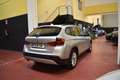 BMW X1 sDrive 20d Gris - thumbnail 4