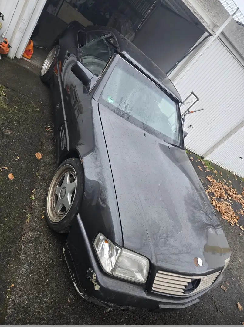 Mercedes-Benz SL 300 R128 - 1