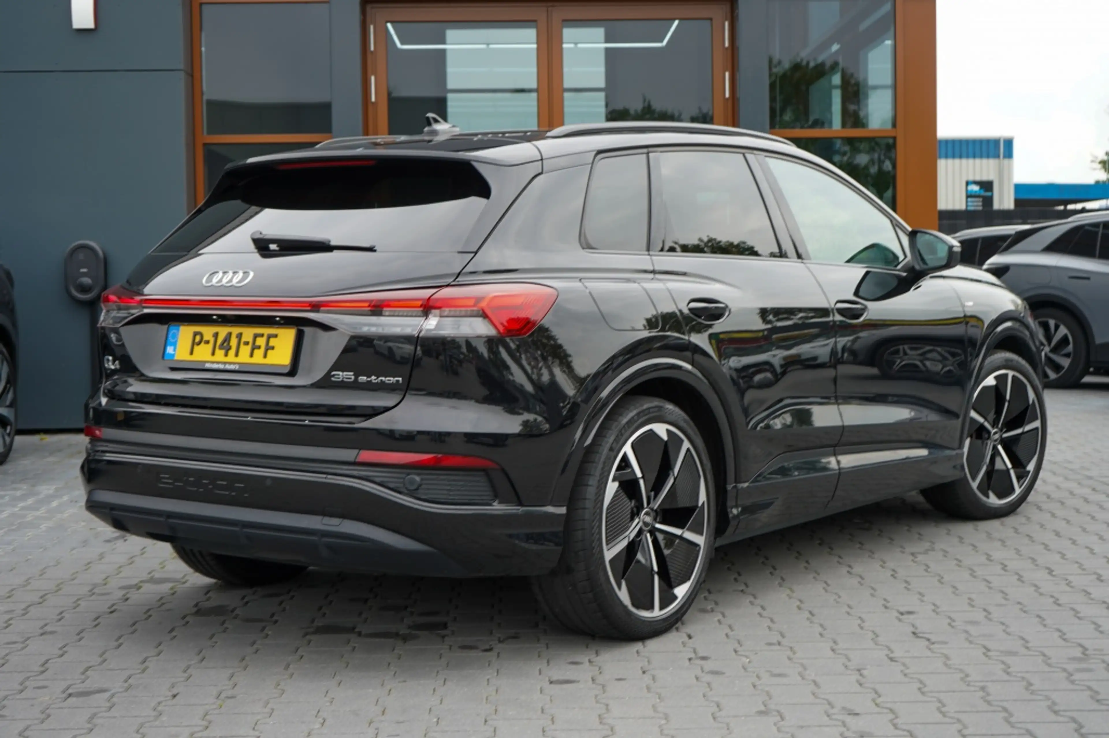 Audi Q4 e-tron 35 L ed S Com 55 kWh | 93,59% SOH | 3X S-line | Ma — photo 10