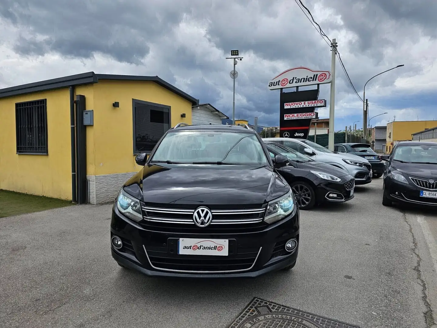 Volkswagen Tiguan 2.0 TDI 140 CV Sport & Style BlueMotion Technology Nero - 2