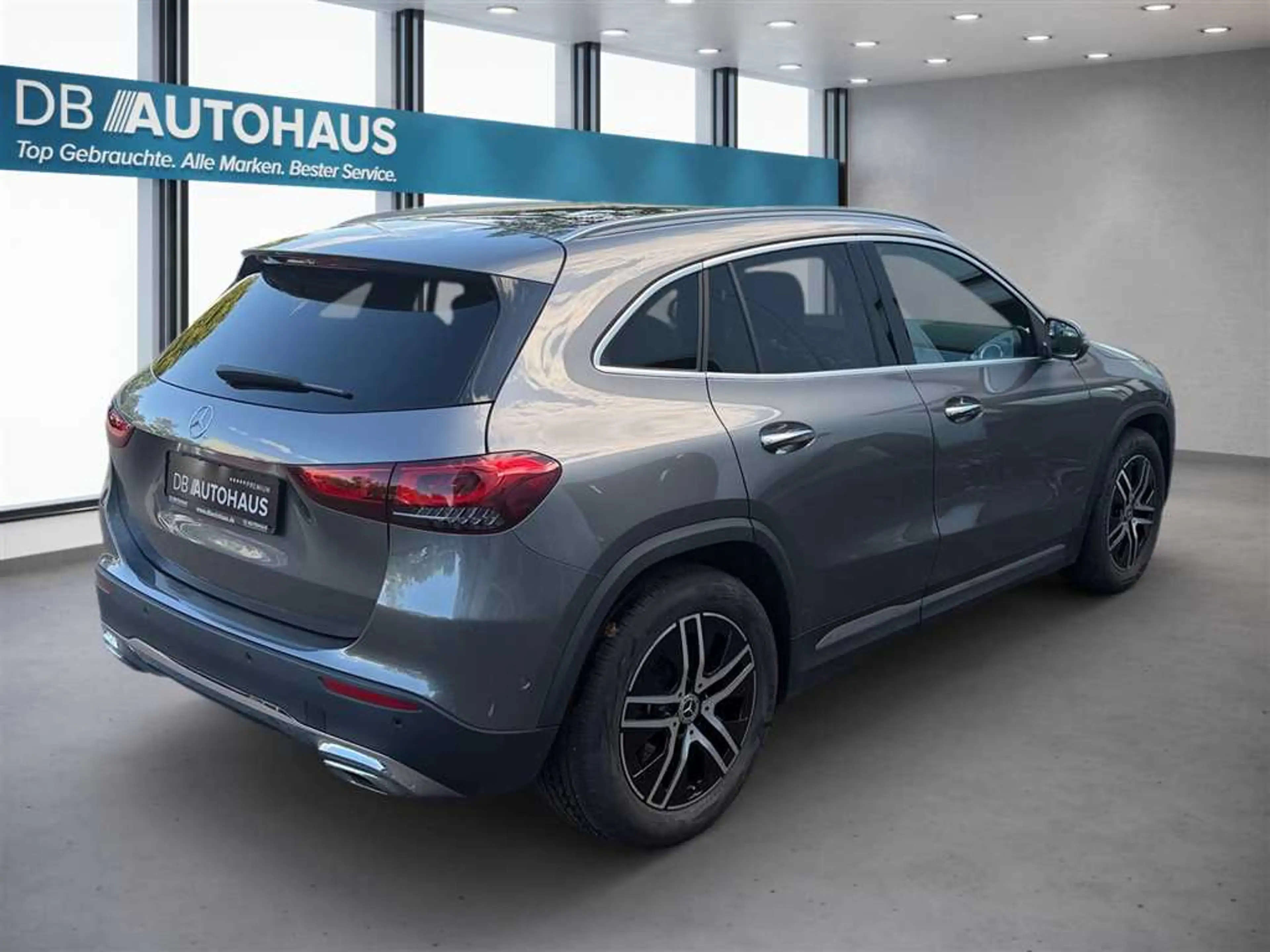 Mercedes-Benz GLA 250 DCT — photo 4