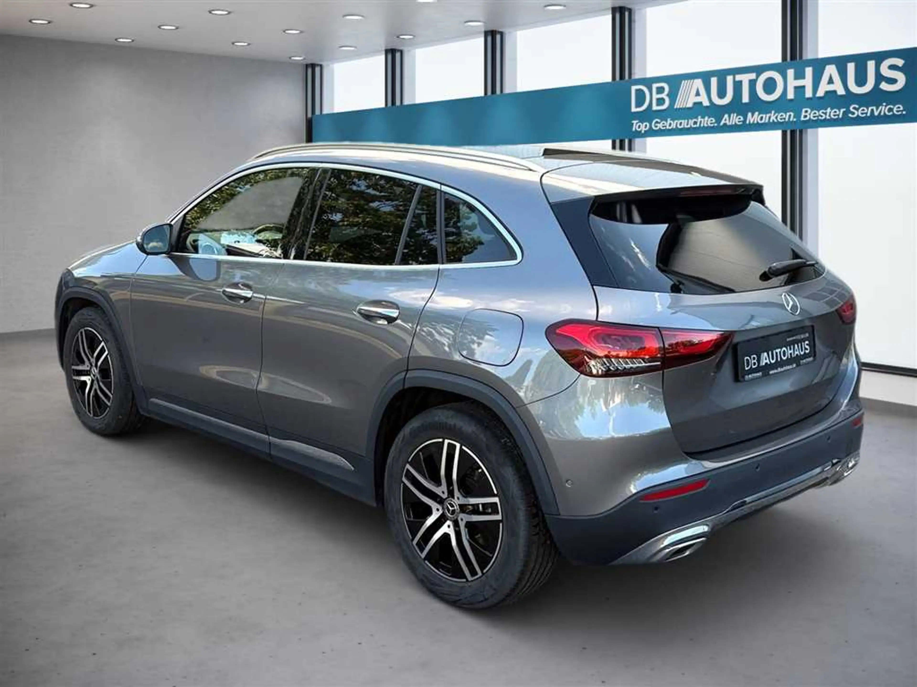 Mercedes-Benz GLA 250 DCT — photo 6