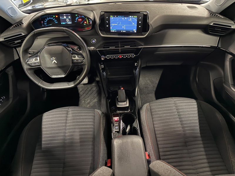 Peugeot e-2008 EV 50 kWh Camera|Carplay|Led!! — photo 15