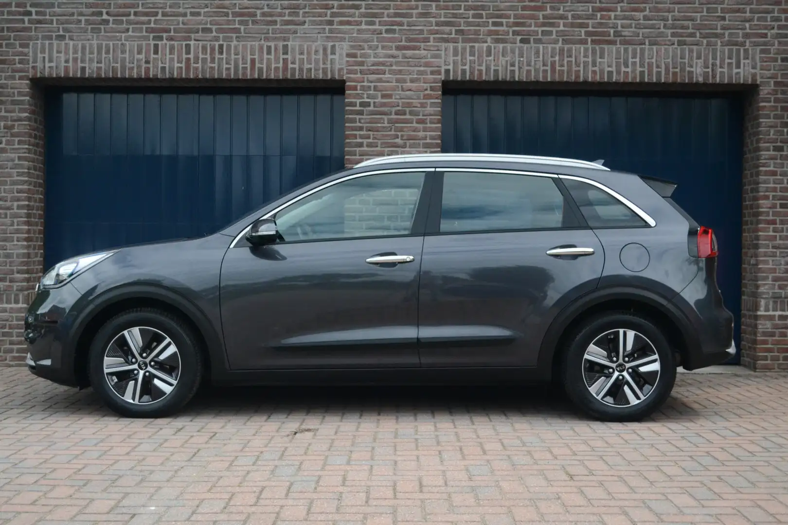 Kia Niro 1.6 GDi Hybrid DynamicLine | Camera | Carplay/Anro Grijs - 2