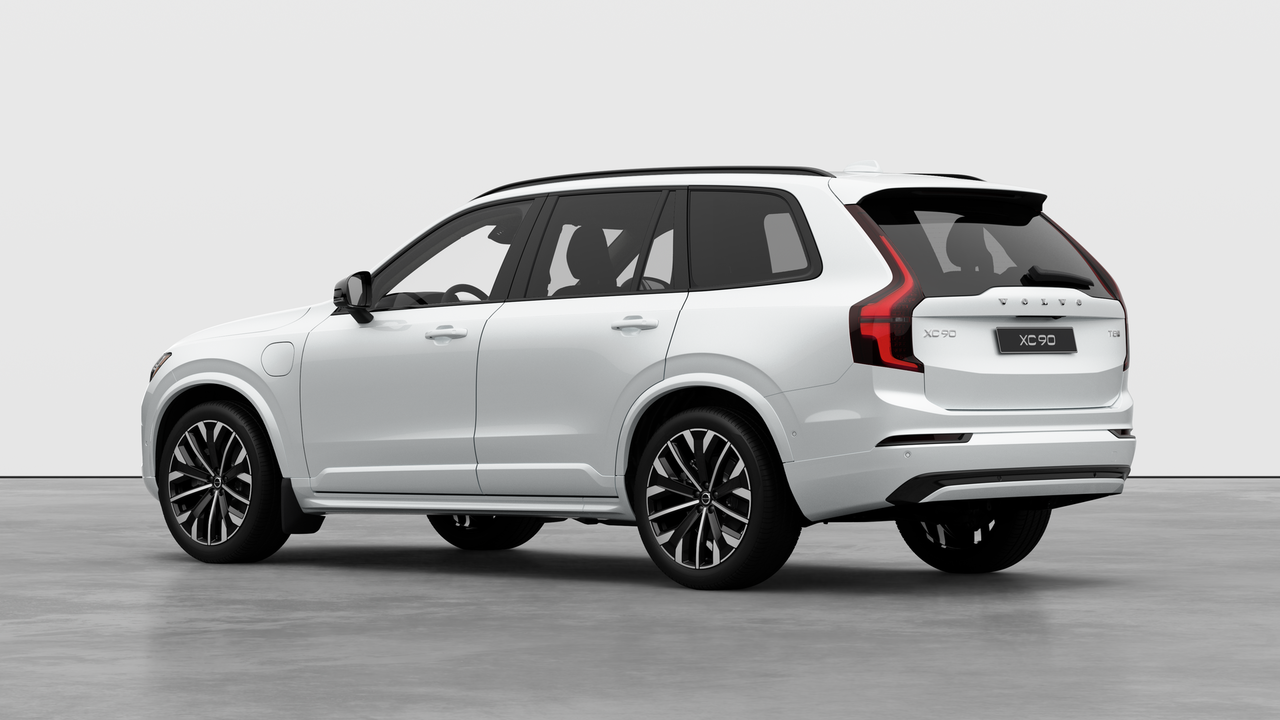 2026 Volvo XC90 T8 AWD Ultra Dark Theme 7-Seater alt 2