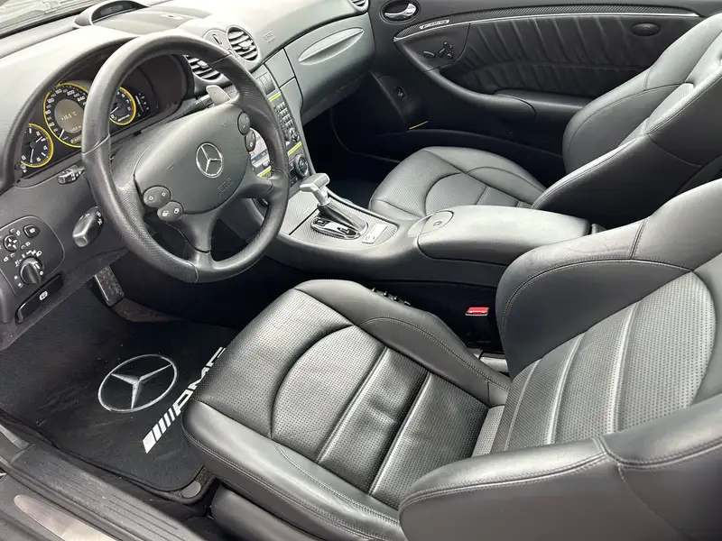 Annonce voiture d'occasion Mercedes-Benz CLK 63 AMG - CARADIZE