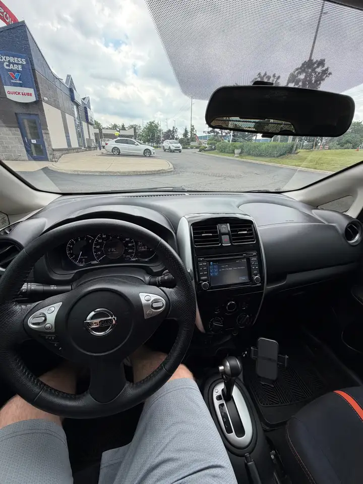 Nissan Note fotografie Nissan Note