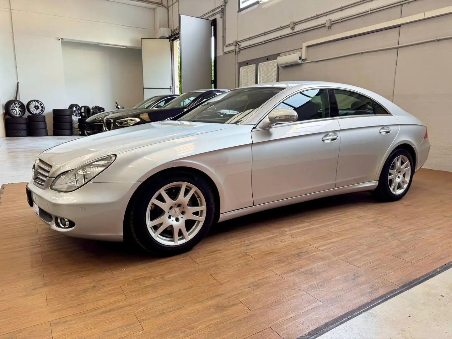 Mercedes-Benz CLS 320 cdi V6 224cv 1 PROP. PERFETTA TENUTA MANIACALMENTE Zilver - 1