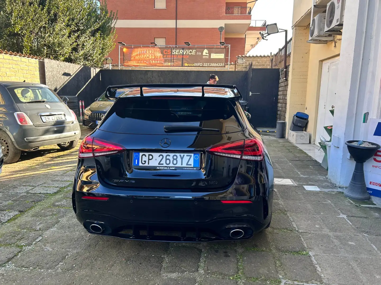 Mercedes-Benz A 45 AMG A 35 4Matic 4p. AMG Černá - 2