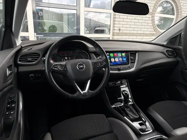 Opel Grandland X view 15