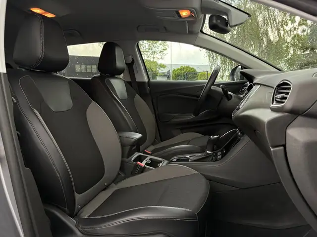 Opel Grandland X view 18
