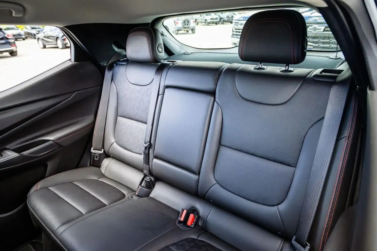 Chevrolet Bolt снимка Chevrolet Bolt
