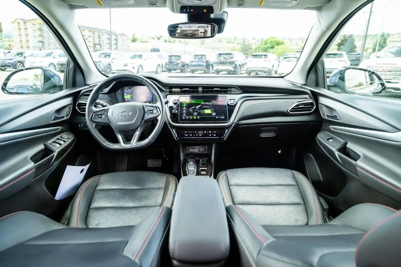 Chevrolet Bolt снимка Chevrolet Bolt