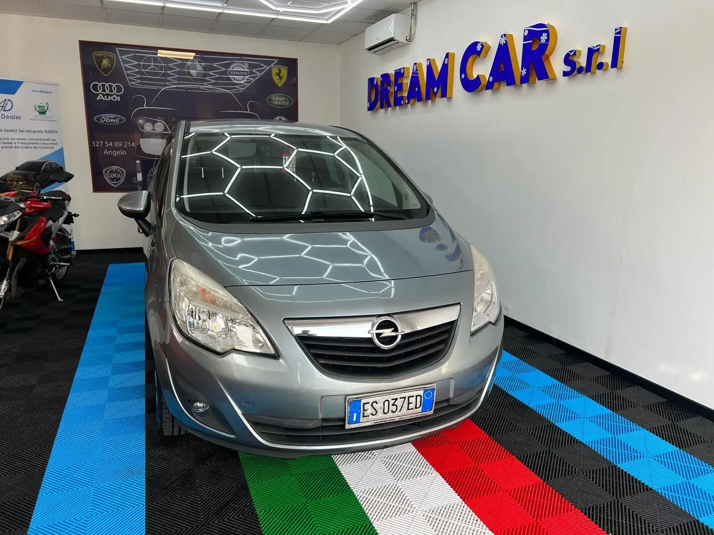 Opel Meriva 1.4 Turbo 120CV GPL Tech Elective Grijs - 1