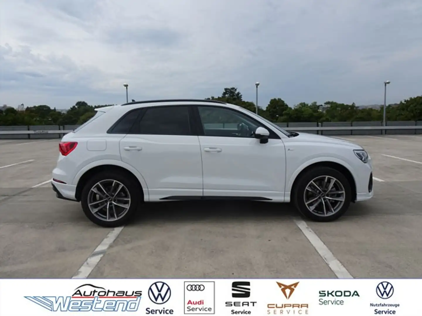Audi Q3 S line 40 TDI 142kW qu. Navi LED Klima Navi Blanc - 2