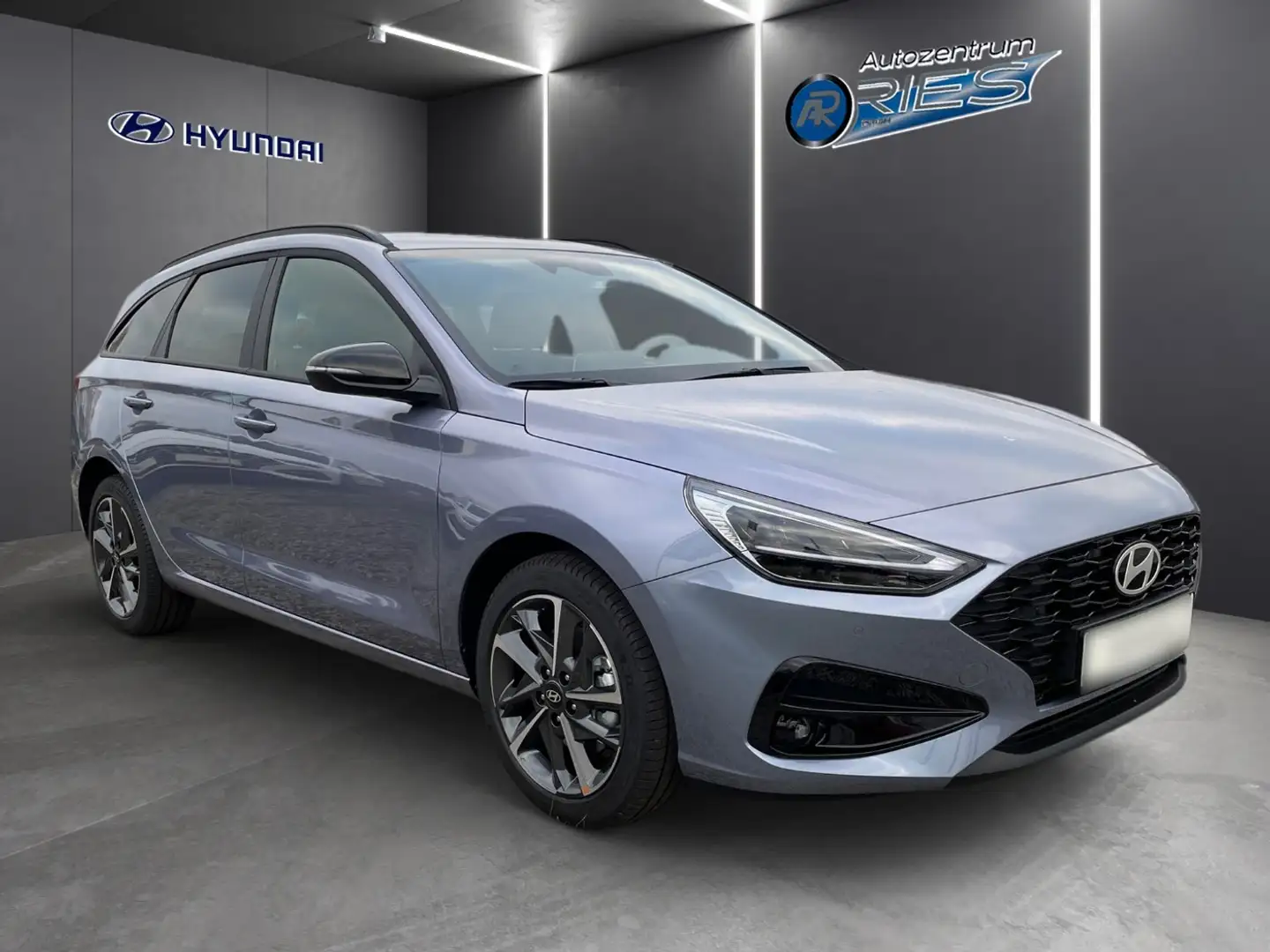 Hyundai i30 cw 1.5 T-GDI Advantage *Navi*KlimaA*LED*SHZ Blau - 2